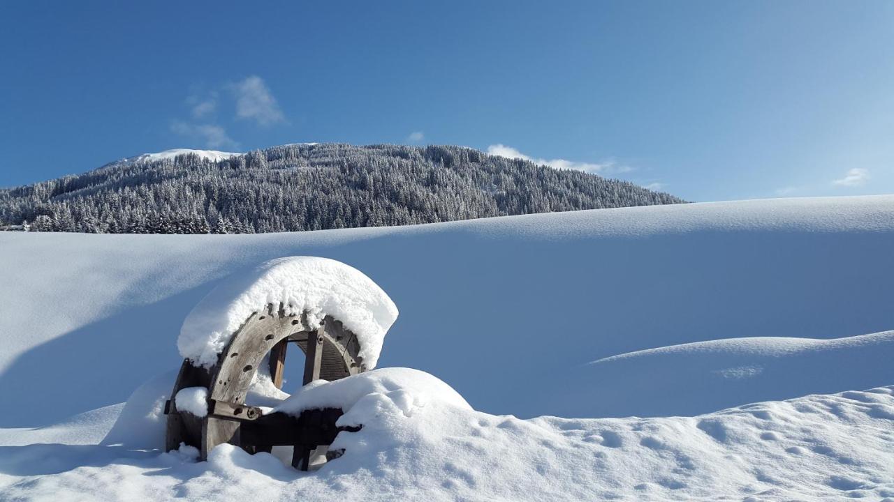 Gasthof Wacht Untertilliach ภายนอก รูปภาพ