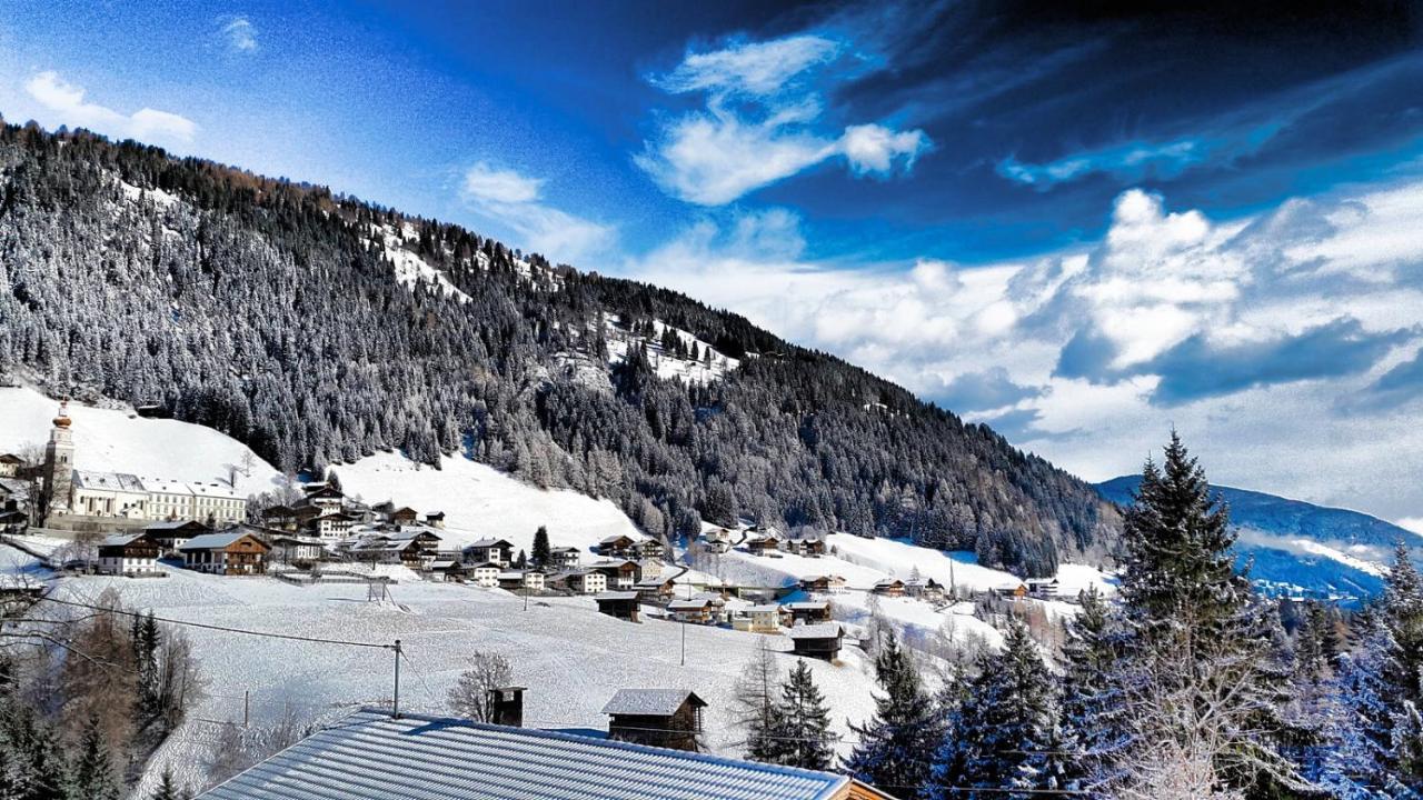 Gasthof Wacht Untertilliach ภายนอก รูปภาพ