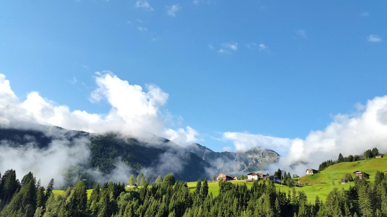 Gasthof Wacht Untertilliach ภายนอก รูปภาพ