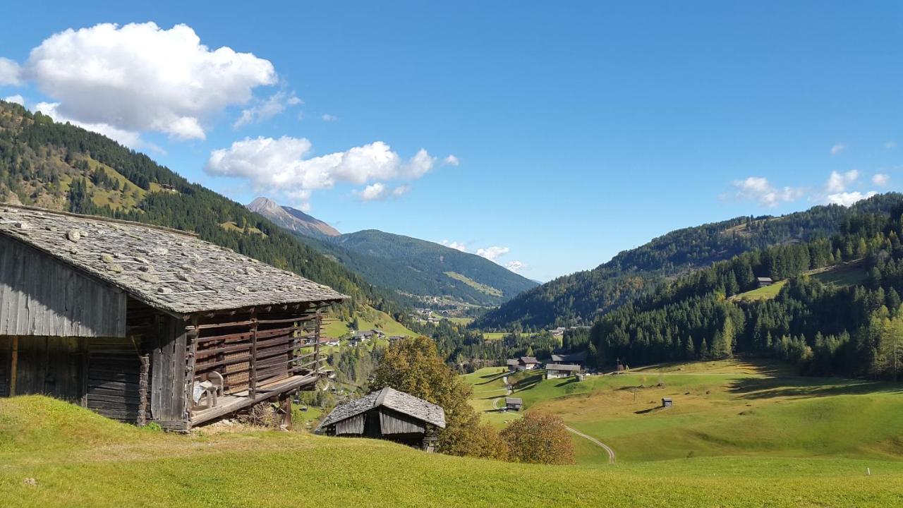 Gasthof Wacht Untertilliach ภายนอก รูปภาพ