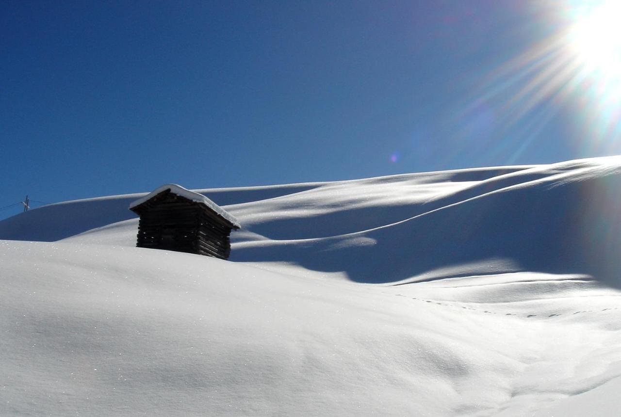 Gasthof Wacht Untertilliach ภายนอก รูปภาพ