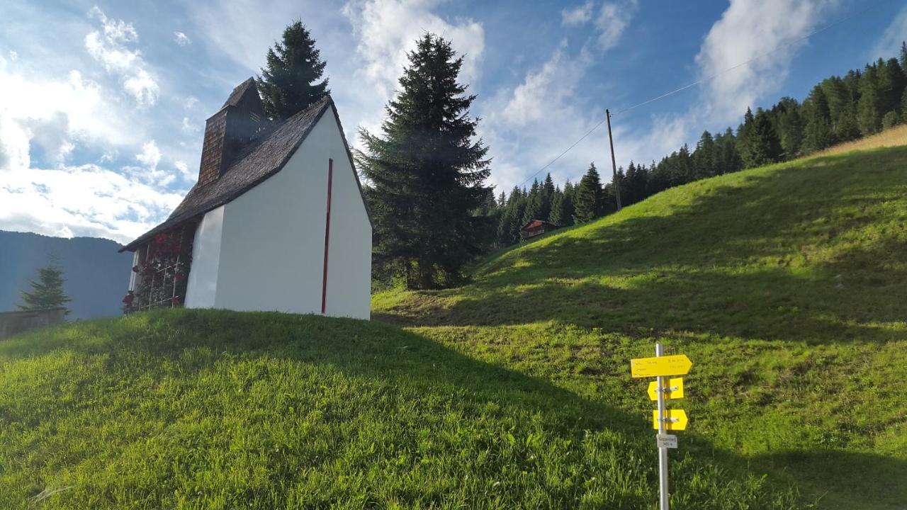 Gasthof Wacht Untertilliach ภายนอก รูปภาพ